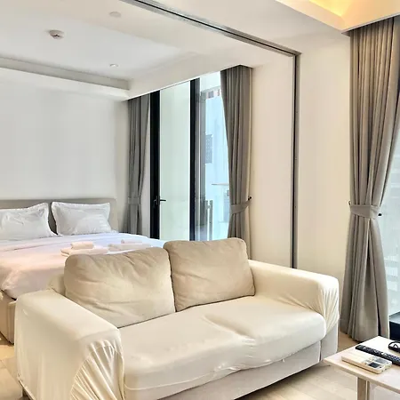 Sukhumvit 11#Luxury#Pool#Gym#Bts Nana&Mrt Sukhumvit#1Br#Max2Ppl Apartment Bangkok Exterior photo